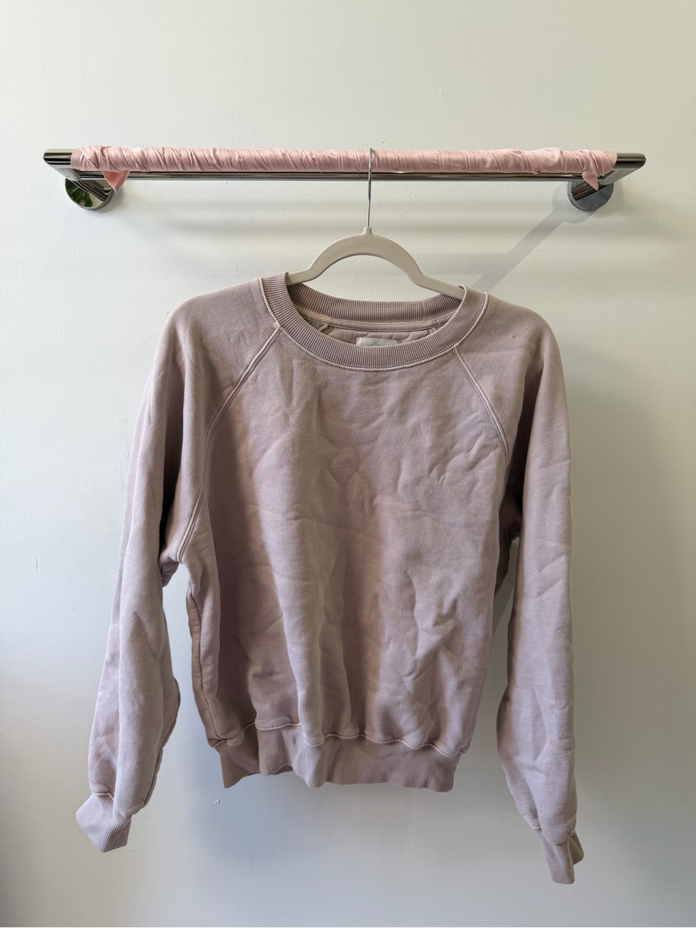 Wilfred Dusty Rose Crewneck Sweater